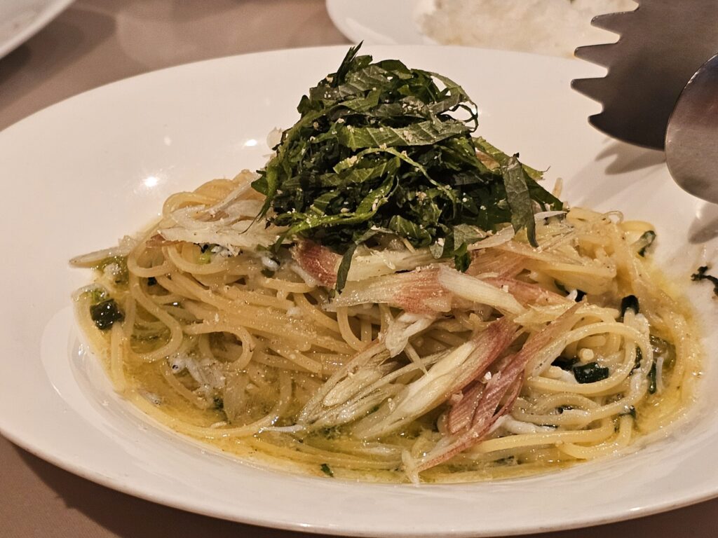 ふんわりシラスと青唐辛子のペペロンチーノ